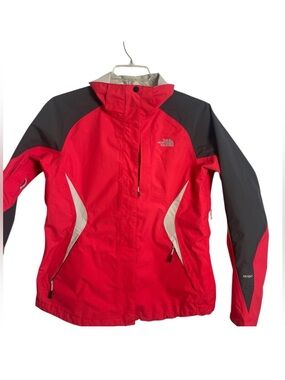 North Face HyVent Women's
Jacket Size Large